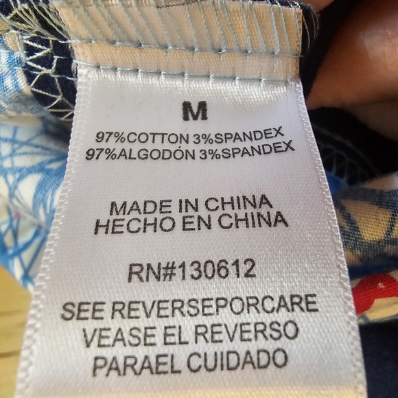 NWT Gem Scrubs Diamond Collection Womens Size M‎ Scribble Hearts Red Blue Yellow - Picture 10 of 10